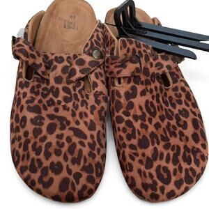 Brown Cheetah Print Suede Clogs - Size 10 - New with Tags